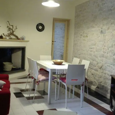 Casa Vacanze A Holiday home