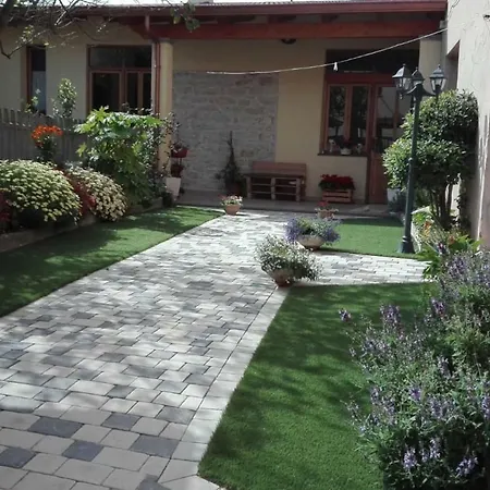 Casa Vacanze A Mogoro